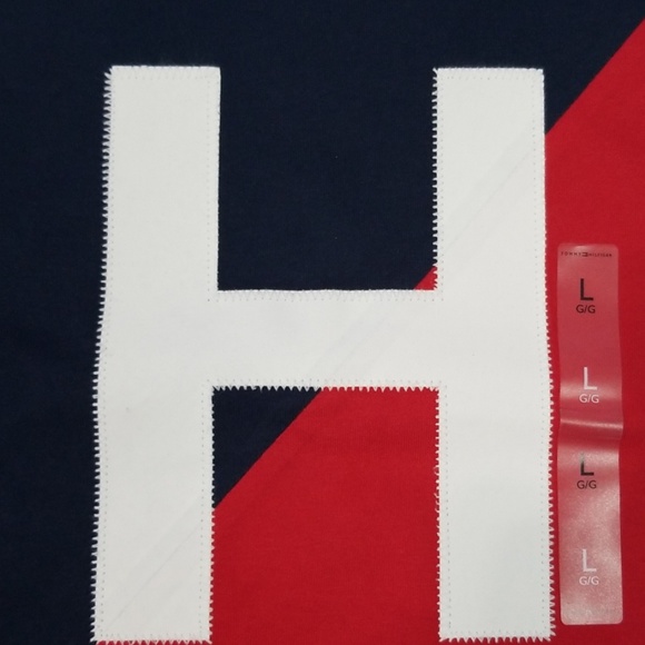 Tommy Hilfiger Tee - Picture 6 of 6